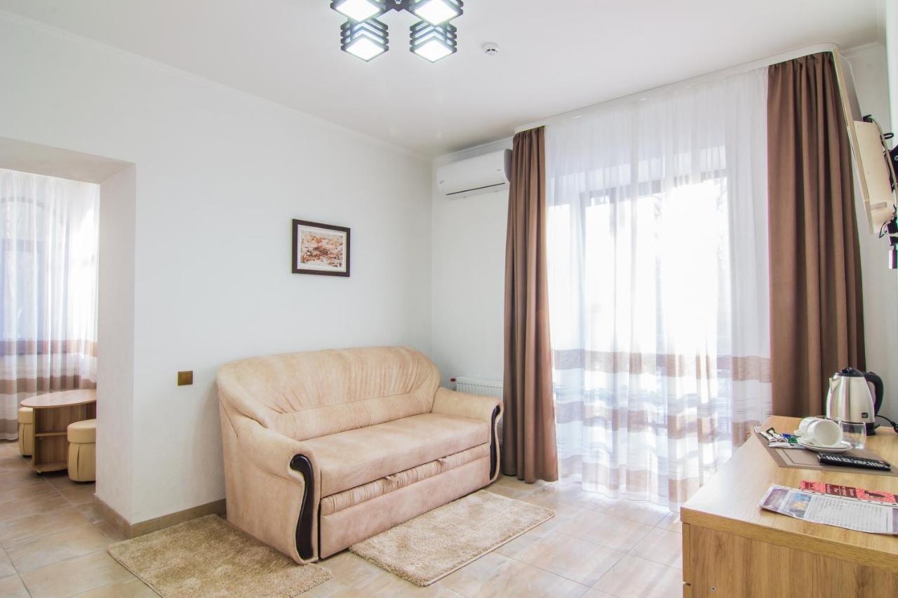 Мисливець В Комплексі "Сокіл" Hotel Susk Екстериор снимка