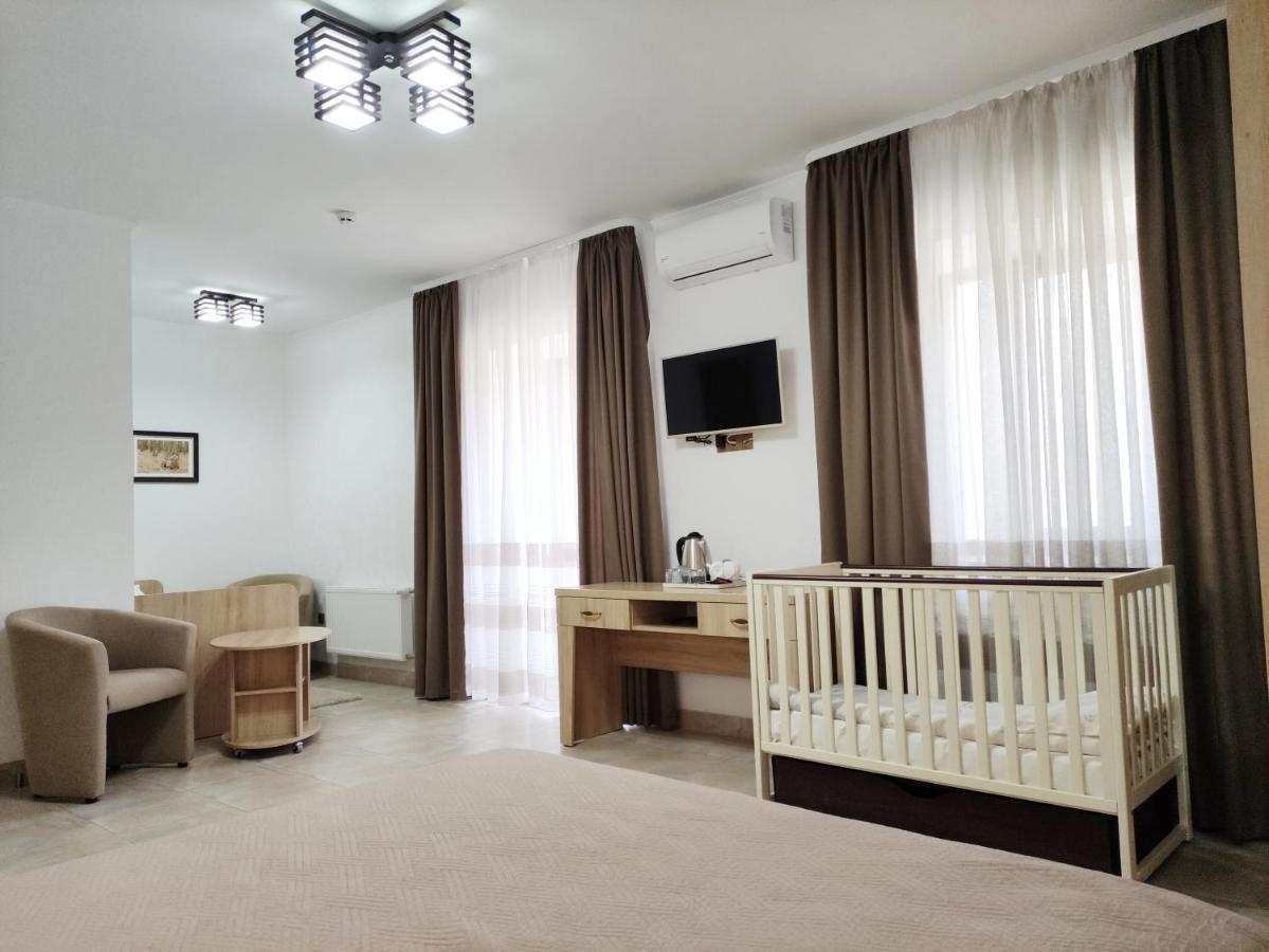 Мисливець В Комплексі "Сокіл" Hotel Susk Екстериор снимка