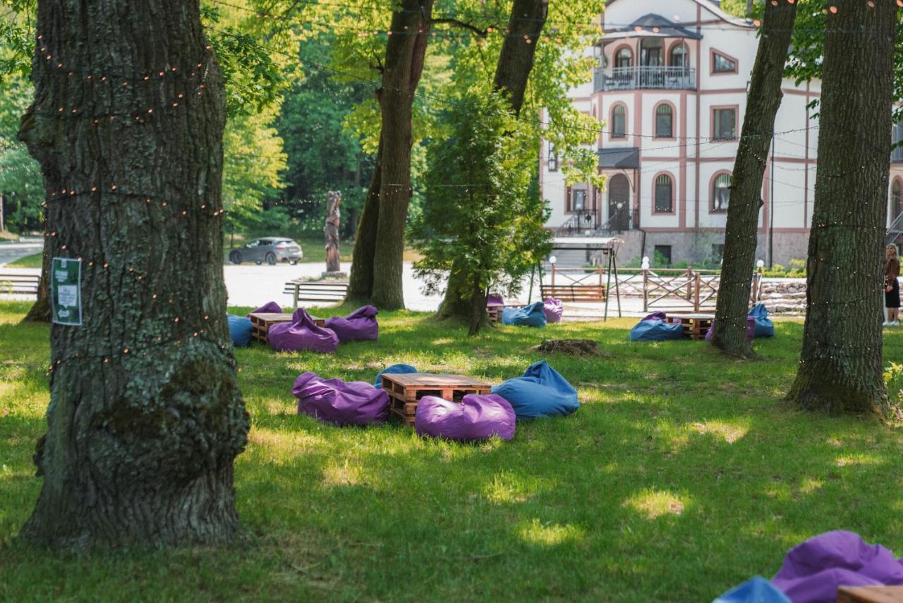 Мисливець В Комплексі "Сокіл" Hotel Susk Екстериор снимка